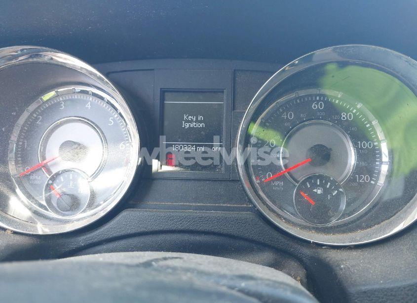 Photo 7 of 2012 Chrysler Town & COUNTRY TOURING (VIN 2C4RC1BG4CR189809)