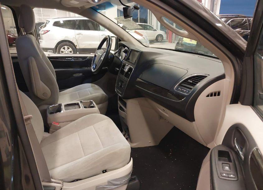 Photo 5 of 2012 Chrysler Town & COUNTRY TOURING (VIN 2C4RC1BG4CR269644)