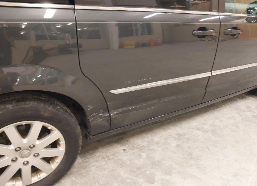 Photo 6 of 2012 Chrysler Town & COUNTRY TOURING (VIN 2C4RC1BG4CR269644)