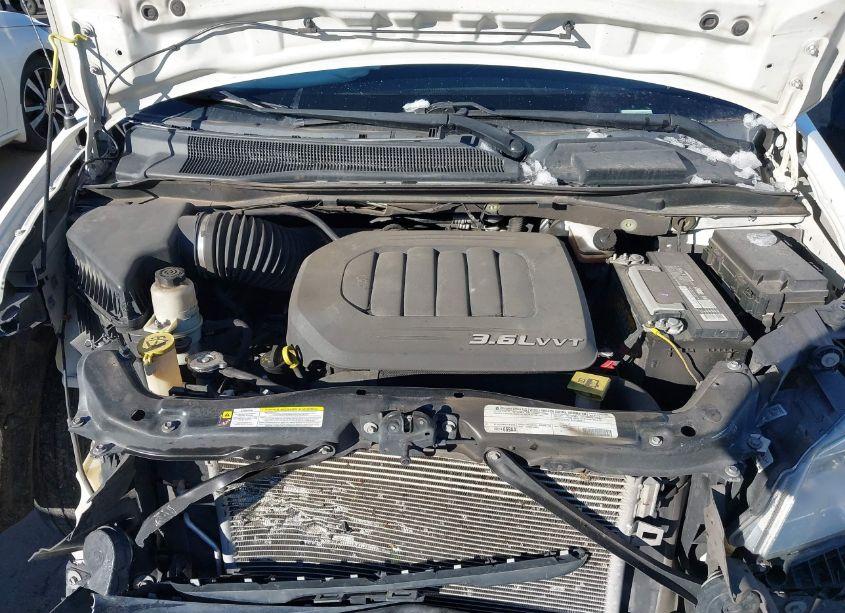 Photo 10 of 2012 Chrysler Town & COUNTRY TOURING (VIN 2C4RC1BG4CR281907)