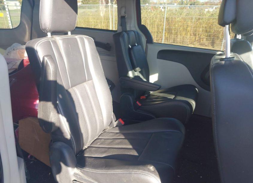 Photo 8 of 2012 Chrysler Town & COUNTRY TOURING (VIN 2C4RC1BG4CR326912)