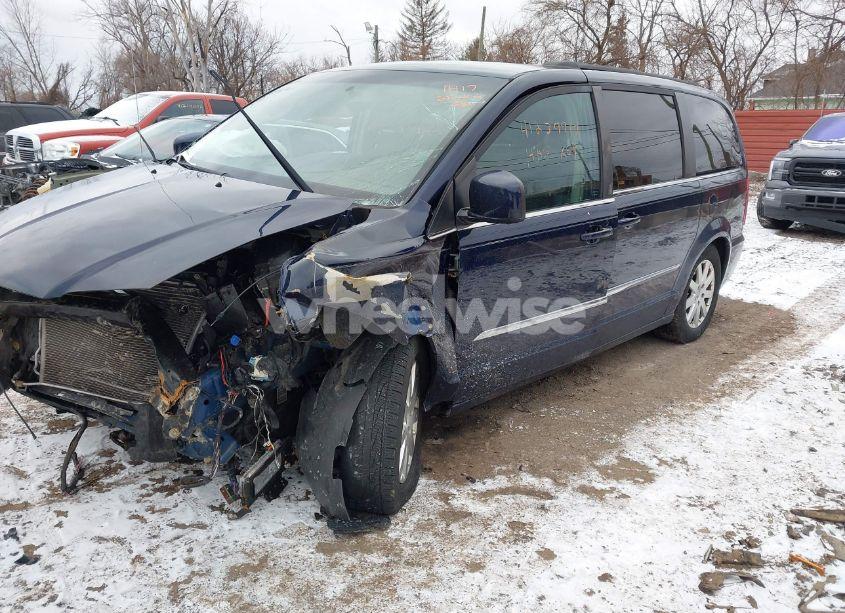 Photo 2 of 2012 Chrysler Town & COUNTRY TOURING (VIN 2C4RC1BG4CR361417)