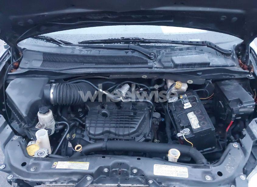 Photo 10 of 2013 Chrysler Town & COUNTRY TOURING (VIN 2C4RC1BG4DR557665)