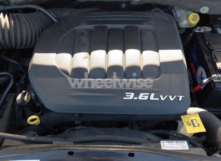 Photo 10 of 2013 Chrysler Town & COUNTRY TOURING (VIN 2C4RC1BG4DR583845)