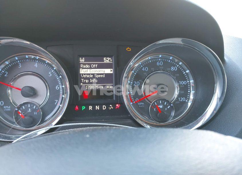 Photo 7 of 2013 Chrysler Town & COUNTRY TOURING (VIN 2C4RC1BG4DR583845)