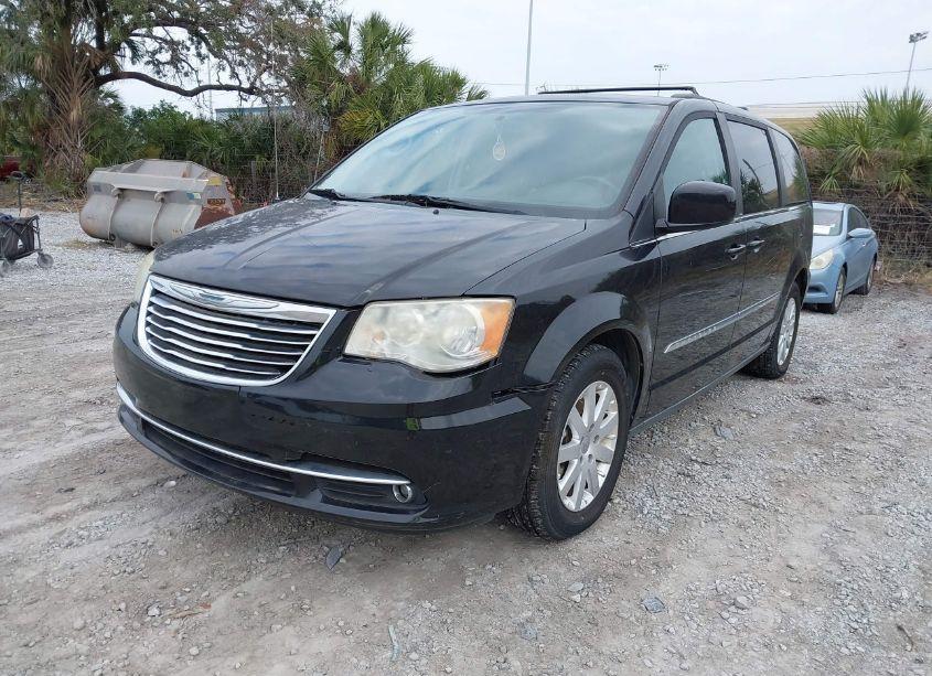 Photo 2 of 2013 Chrysler Town & COUNTRY TOURING (VIN 2C4RC1BG4DR620232)