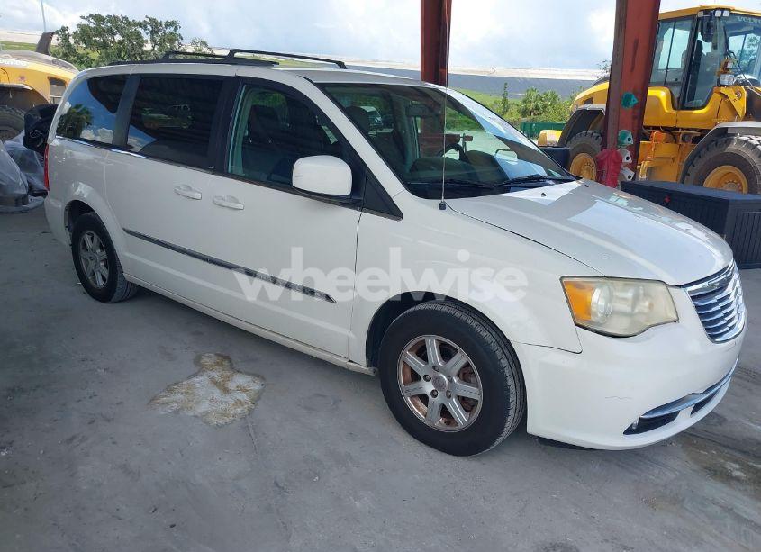 2013 Chrysler Town & COUNTRY TOURING (VIN 2C4RC1BG4DR629853) main photo