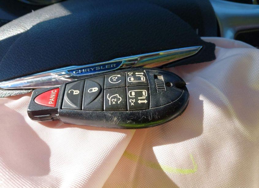 Photo 11 of 2013 Chrysler Town & COUNTRY TOURING (VIN 2C4RC1BG4DR653246)