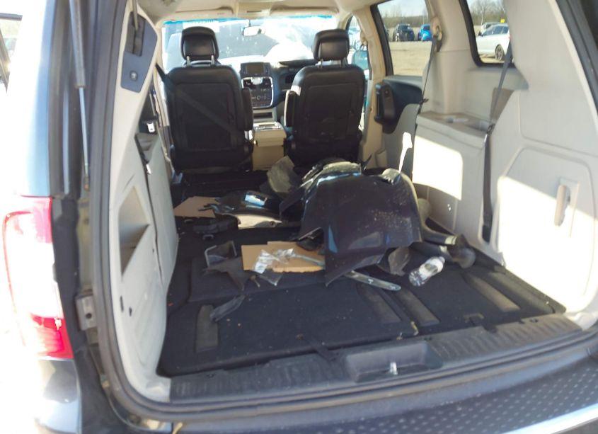 Photo 12 of 2013 Chrysler Town & COUNTRY TOURING (VIN 2C4RC1BG4DR653246)