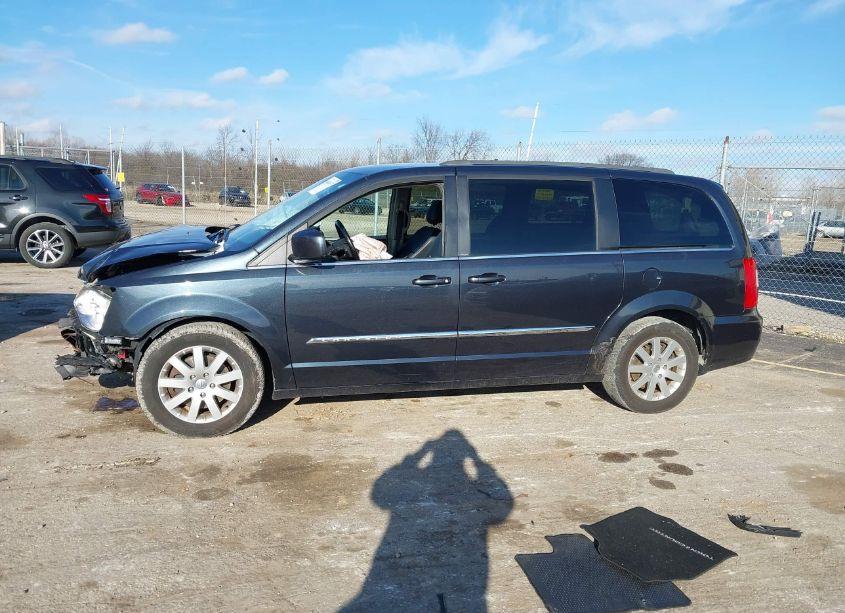 Photo 15 of 2013 Chrysler Town & COUNTRY TOURING (VIN 2C4RC1BG4DR653246)