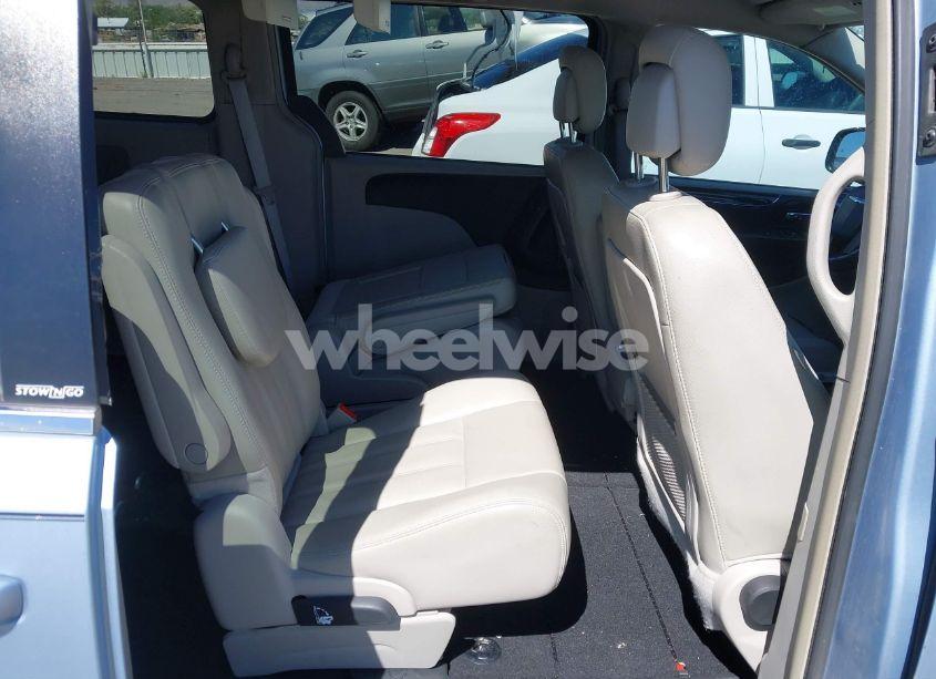 Photo 8 of 2013 Chrysler Town & COUNTRY TOURING (VIN 2C4RC1BG4DR734716)