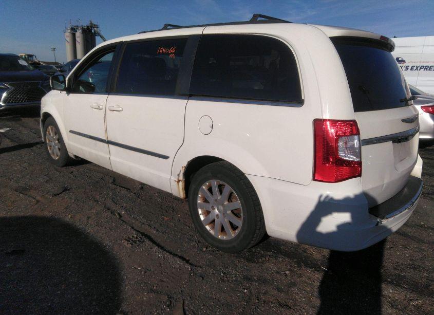 Photo 3 of 2013 Chrysler Town & COUNTRY TOURING (VIN 2C4RC1BG4DR737485)