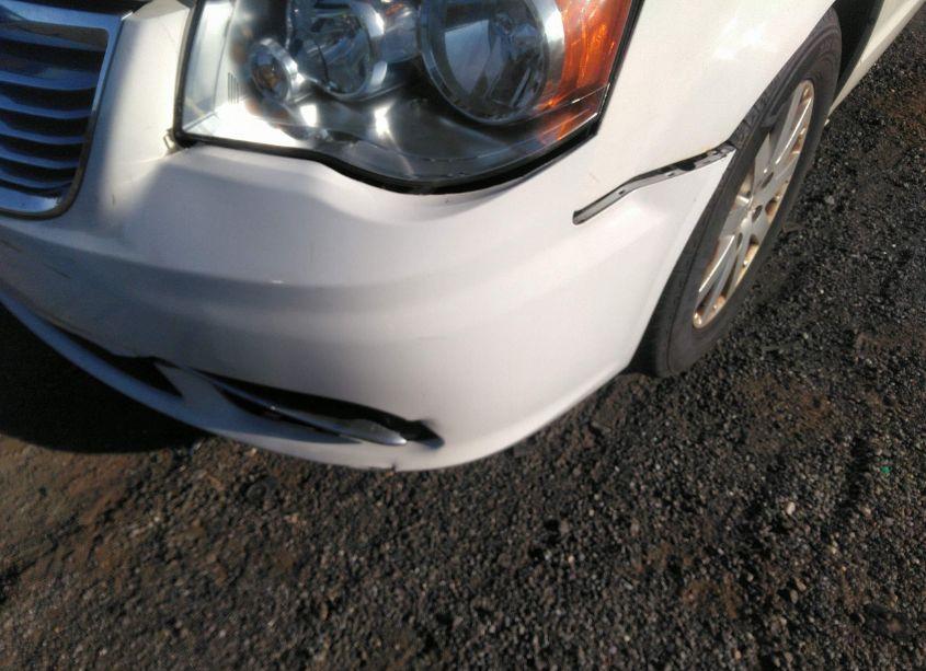 Photo 6 of 2013 Chrysler Town & COUNTRY TOURING (VIN 2C4RC1BG4DR737485)