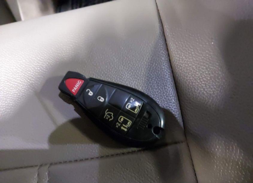 Photo 11 of 2013 Chrysler Town & COUNTRY TOURING (VIN 2C4RC1BG4DR780157)