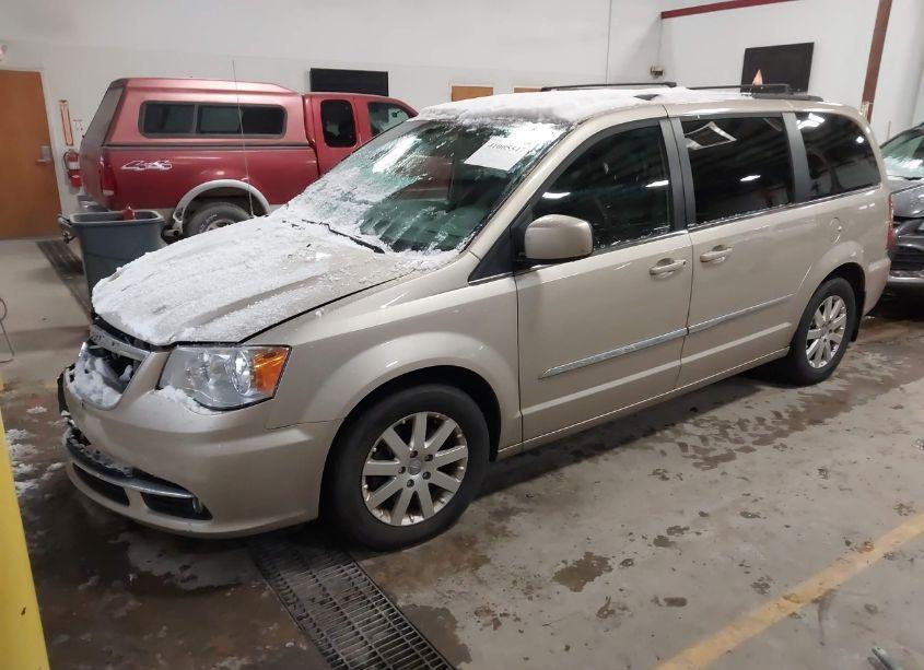 Photo 2 of 2013 Chrysler Town & COUNTRY TOURING (VIN 2C4RC1BG4DR780157)