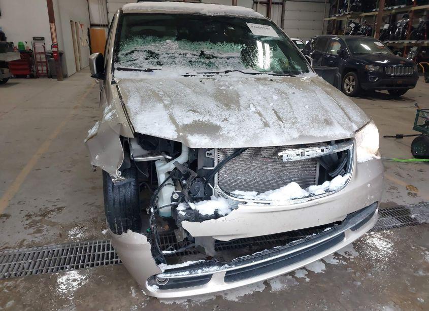 Photo 6 of 2013 Chrysler Town & COUNTRY TOURING (VIN 2C4RC1BG4DR780157)