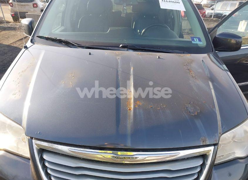 Photo 6 of 2013 Chrysler Town & COUNTRY TOURING (VIN 2C4RC1BG4DR781521)