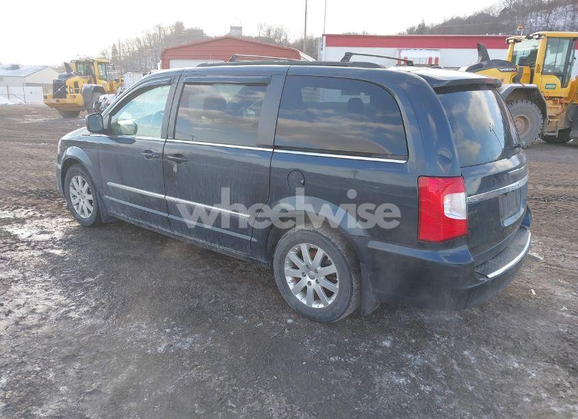 Photo 3 of 2013 Chrysler Town & COUNTRY TOURING (VIN 2C4RC1BG4DR803131)