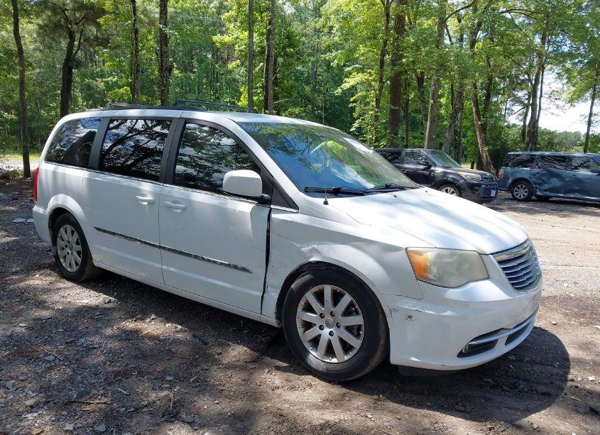 2013 Chrysler Town & COUNTRY TOURING (VIN 2C4RC1BG4DR815862) main photo