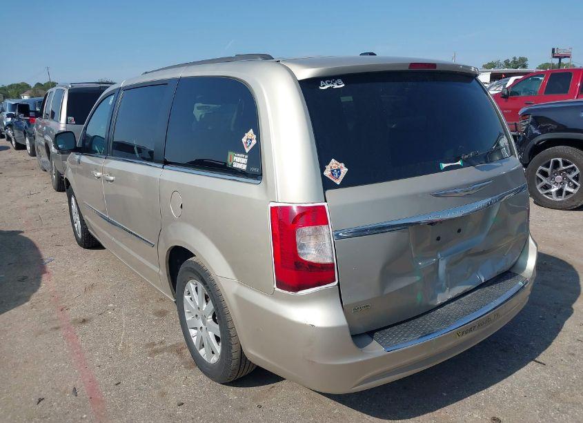 Photo 3 of 2014 Chrysler Town & COUNTRY TOURING (VIN 2C4RC1BG4ER183513)