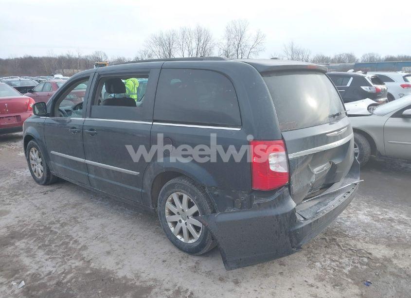 Photo 3 of 2014 Chrysler Town & COUNTRY TOURING (VIN 2C4RC1BG4ER198545)