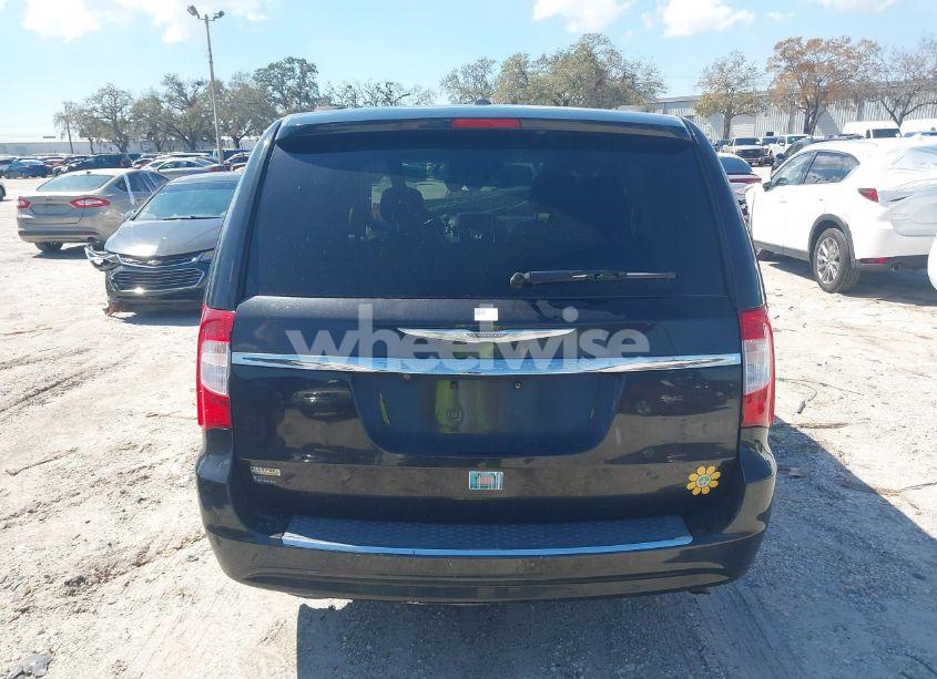 Photo 16 of 2014 Chrysler Town & COUNTRY TOURING (VIN 2C4RC1BG4ER211391)