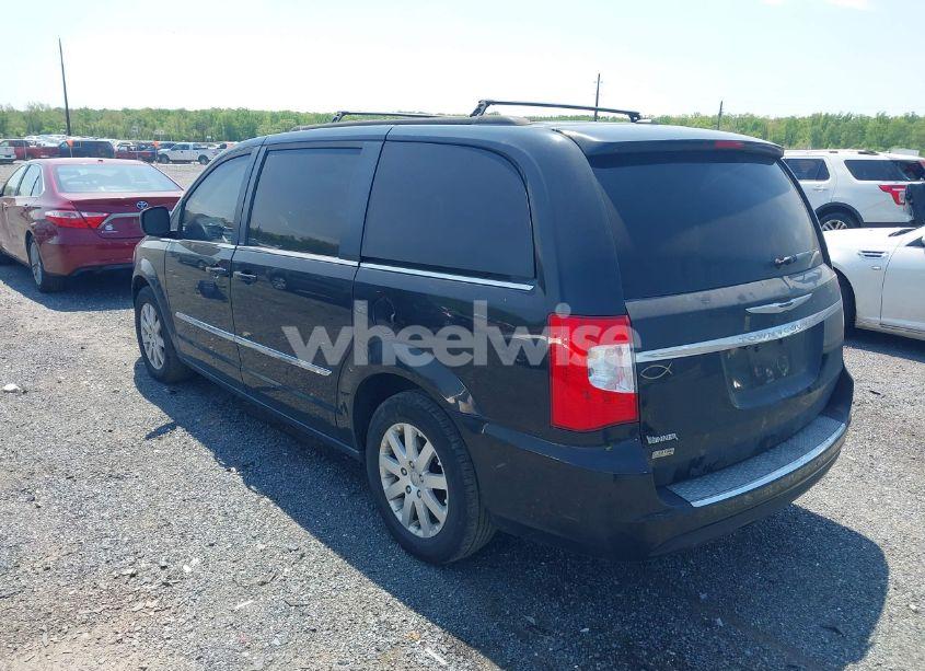 Photo 3 of 2014 Chrysler Town & COUNTRY TOURING (VIN 2C4RC1BG4ER217711)