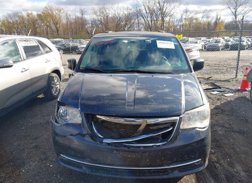 Photo 12 of 2014 Chrysler Town & COUNTRY TOURING (VIN 2C4RC1BG4ER220916)