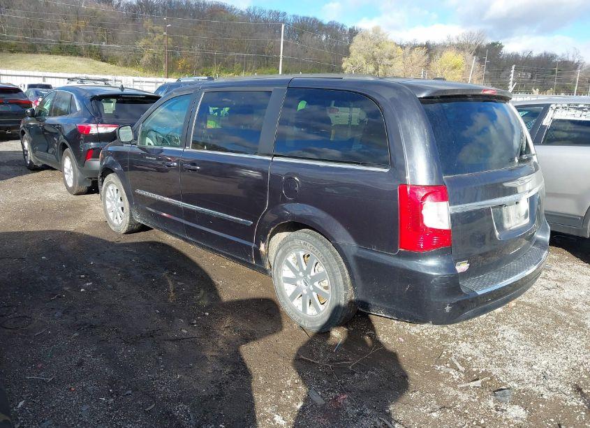 Photo 3 of 2014 Chrysler Town & COUNTRY TOURING (VIN 2C4RC1BG4ER220916)