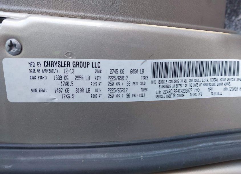 Photo 9 of 2014 Chrysler Town & COUNTRY TOURING (VIN 2C4RC1BG4ER232077)