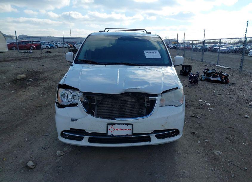 Photo 12 of 2014 Chrysler Town & COUNTRY TOURING (VIN 2C4RC1BG4ER233942)