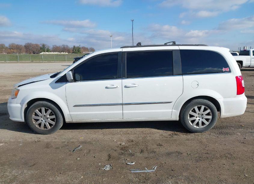 Photo 14 of 2014 Chrysler Town & COUNTRY TOURING (VIN 2C4RC1BG4ER233942)