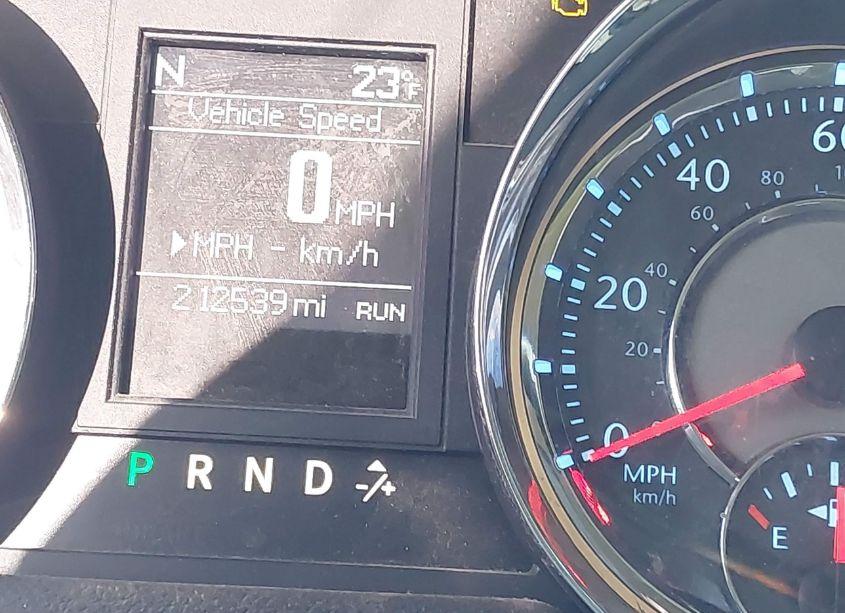 Photo 15 of 2014 Chrysler Town & COUNTRY TOURING (VIN 2C4RC1BG4ER233942)