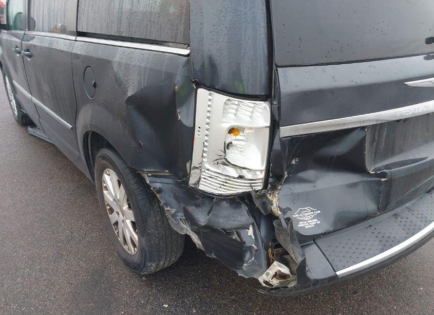 Photo 6 of 2014 Chrysler Town & COUNTRY TOURING (VIN 2C4RC1BG4ER271266)