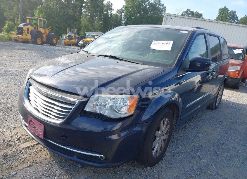 Photo 2 of 2014 Chrysler Town & COUNTRY TOURING (VIN 2C4RC1BG4ER285751)