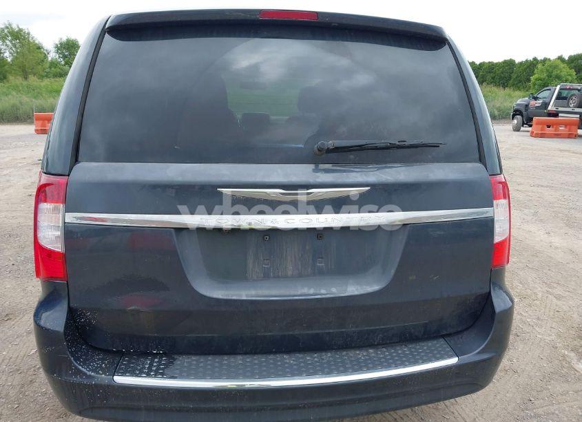Photo 16 of 2014 Chrysler Town & COUNTRY TOURING (VIN 2C4RC1BG4ER303522)