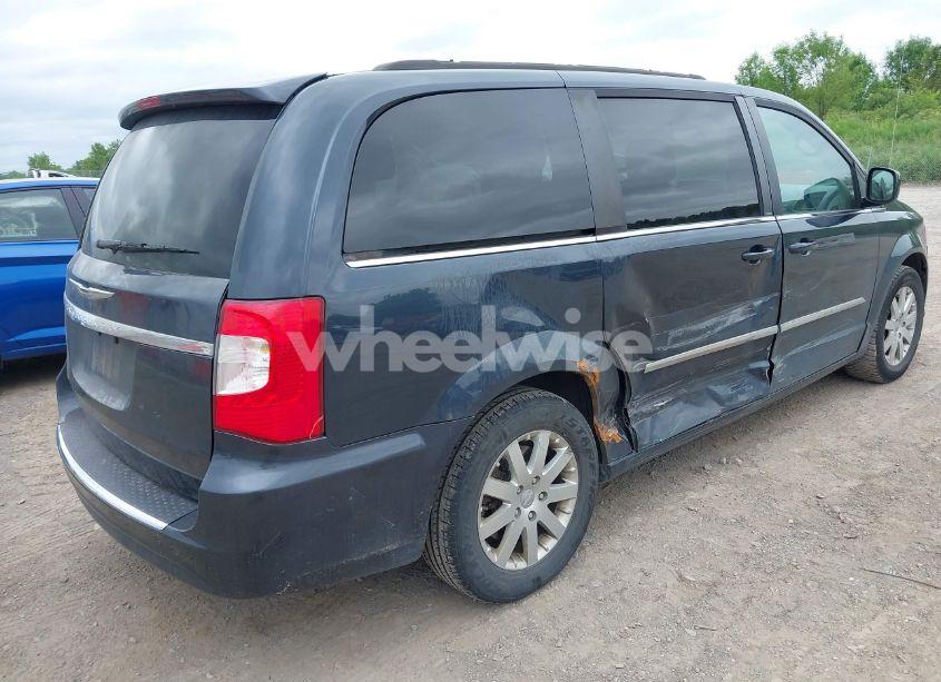 Photo 4 of 2014 Chrysler Town & COUNTRY TOURING (VIN 2C4RC1BG4ER303522)