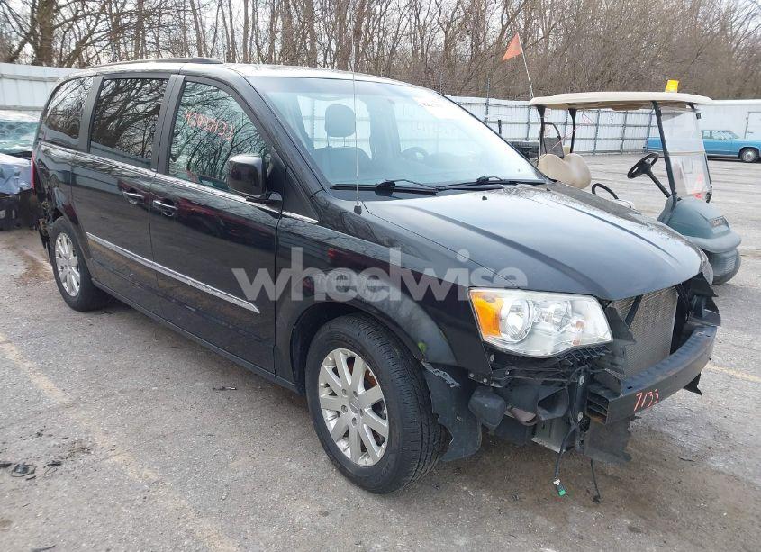 2014 Chrysler Town & COUNTRY TOURING (VIN 2C4RC1BG4ER330039) main photo