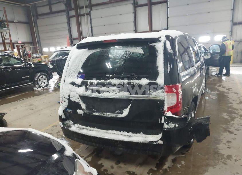 Photo 17 of 2014 Chrysler Town & COUNTRY TOURING (VIN 2C4RC1BG4ER330039)