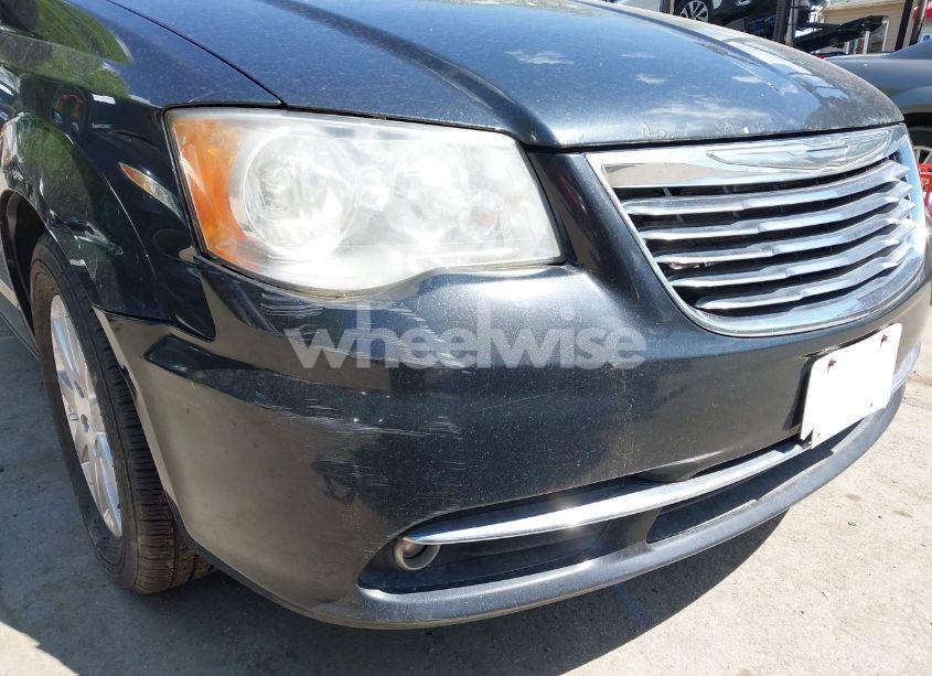 Photo 16 of 2014 Chrysler Town & COUNTRY TOURING (VIN 2C4RC1BG4ER343096)