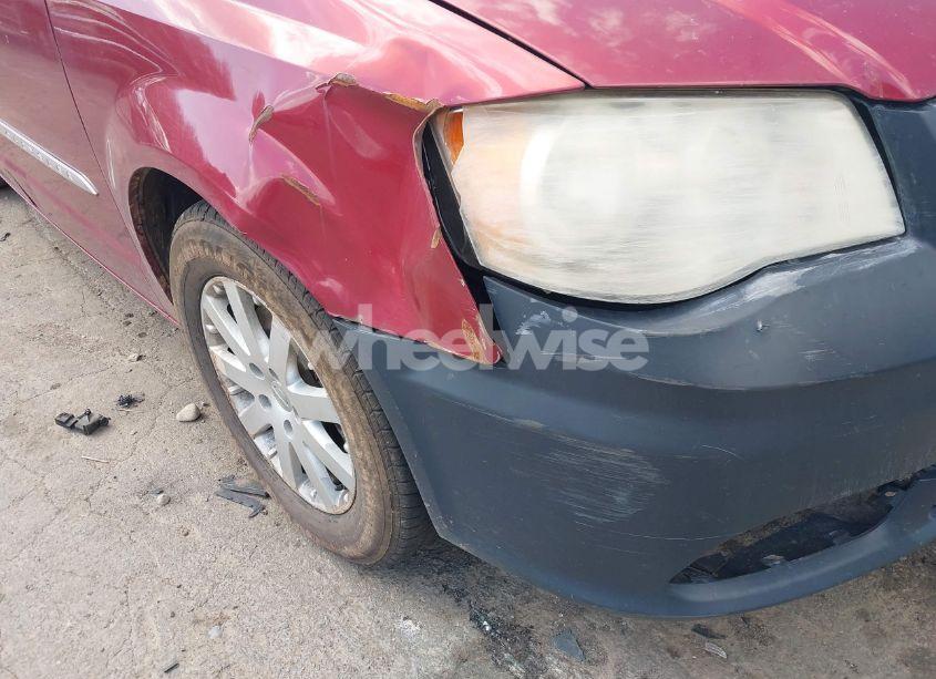 Photo 6 of 2014 Chrysler Town & COUNTRY TOURING (VIN 2C4RC1BG4ER363638)