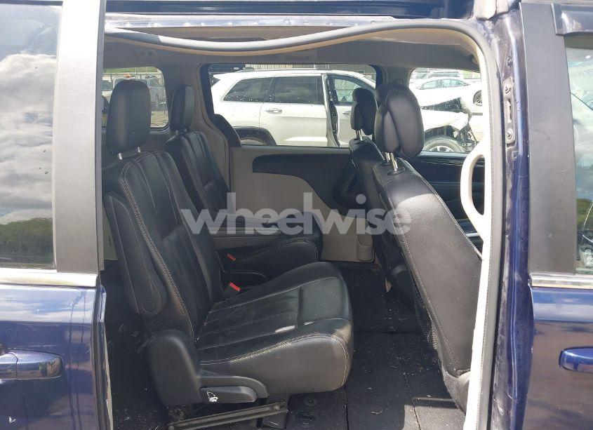 Photo 8 of 2014 Chrysler Town & COUNTRY TOURING (VIN 2C4RC1BG4ER402583)