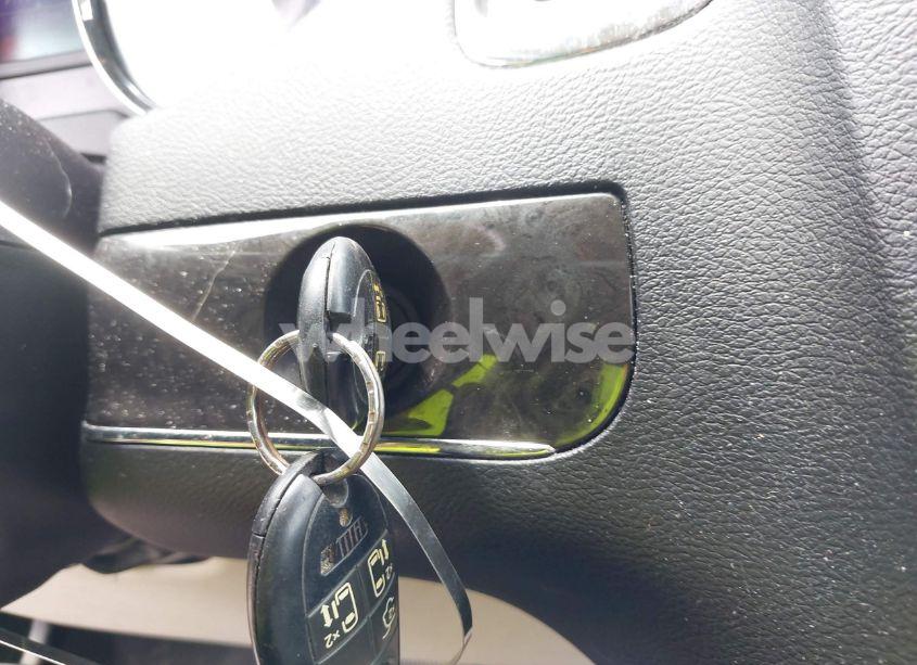 Photo 11 of 2014 Chrysler Town & COUNTRY TOURING (VIN 2C4RC1BG4ER434241)