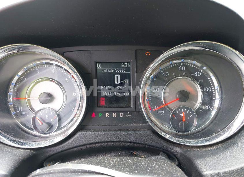 Photo 7 of 2014 Chrysler Town & COUNTRY TOURING (VIN 2C4RC1BG4ER434241)