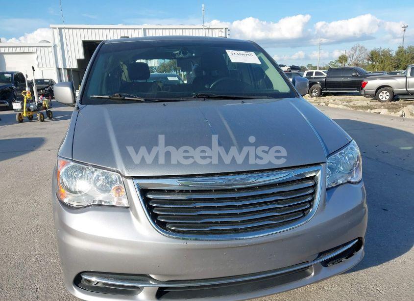 Photo 12 of 2014 Chrysler Town & COUNTRY TOURING (VIN 2C4RC1BG4ER441495)