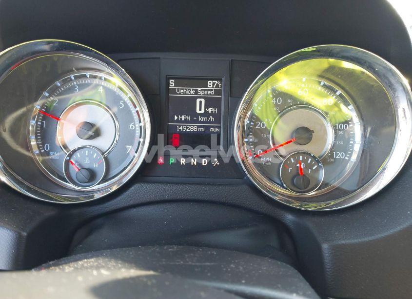 Photo 7 of 2014 Chrysler Town & COUNTRY TOURING (VIN 2C4RC1BG4ER441495)