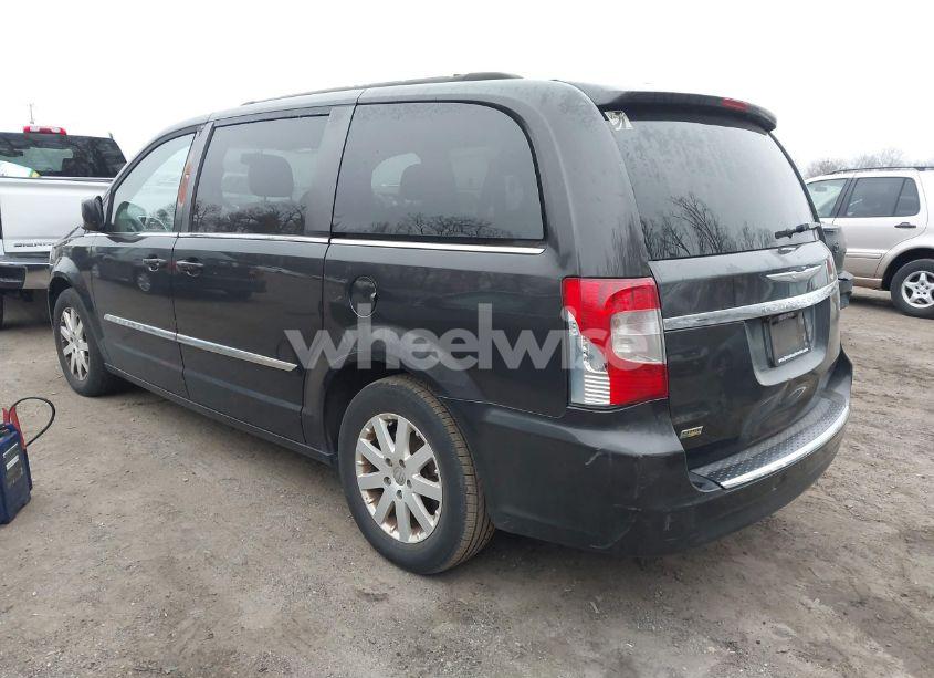 Photo 3 of 2014 Chrysler Town & COUNTRY TOURING (VIN 2C4RC1BG4ER441609)