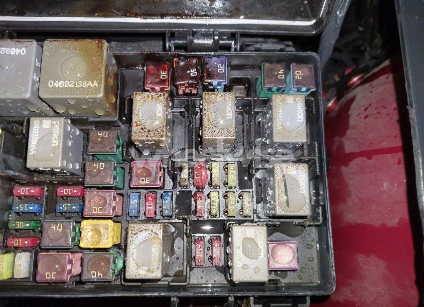 Photo 6 of 2014 Chrysler Town & COUNTRY TOURING (VIN 2C4RC1BG4ER467059)