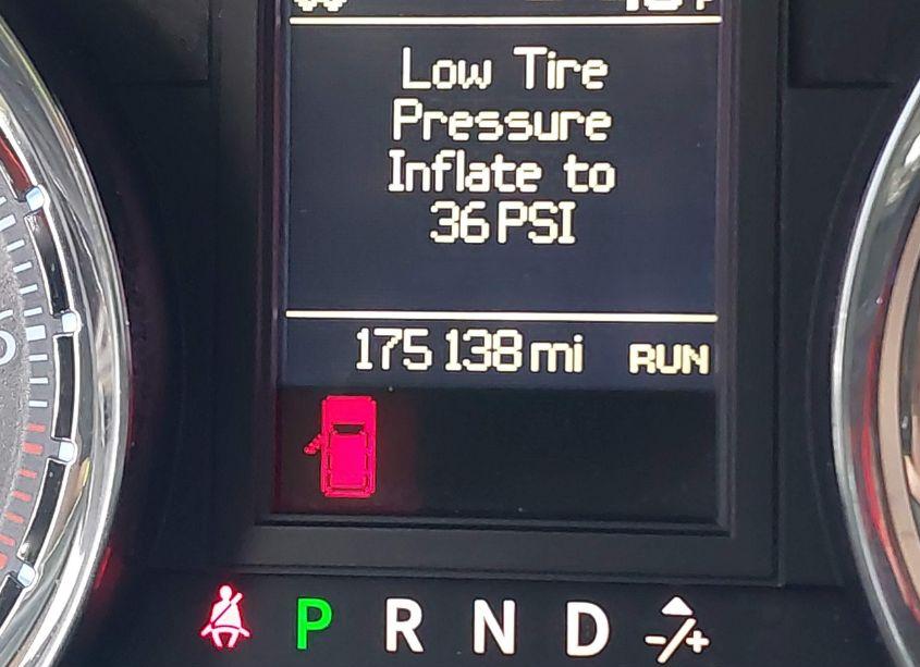 Photo 16 of 2015 Chrysler Town & COUNTRY TOURING (VIN 2C4RC1BG4FR577210)