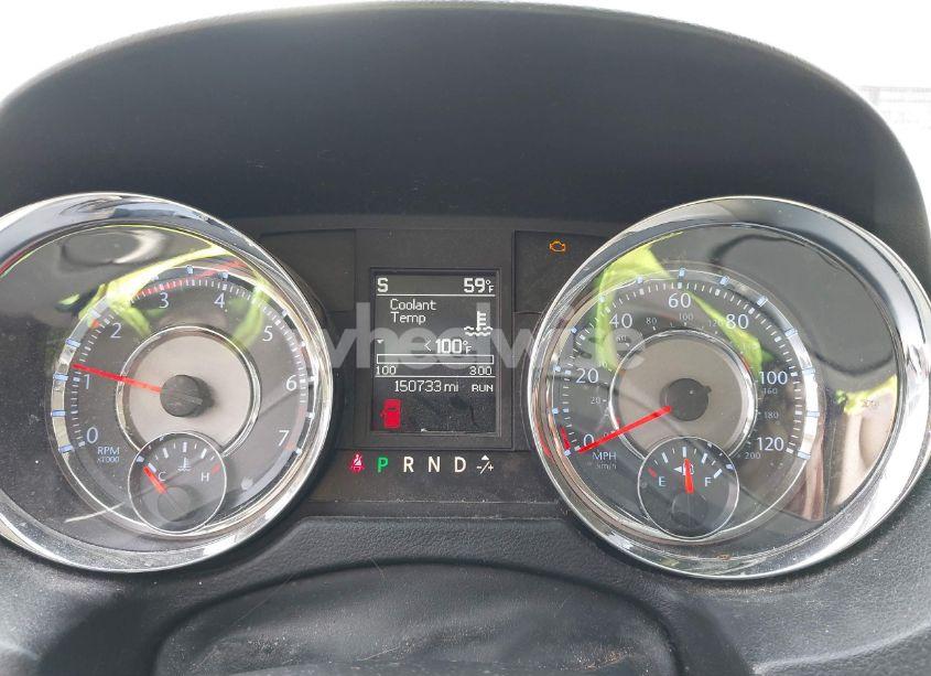 Photo 7 of 2015 Chrysler Town & COUNTRY TOURING (VIN 2C4RC1BG4FR602574)